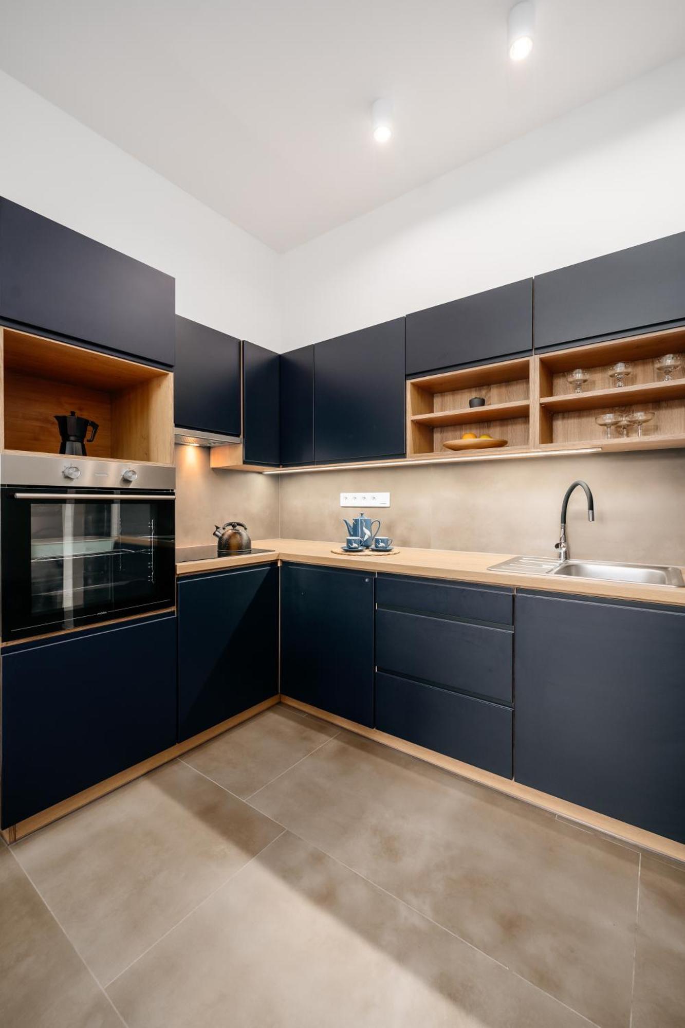 Days - Modern 1bdr - Hip Area Praga