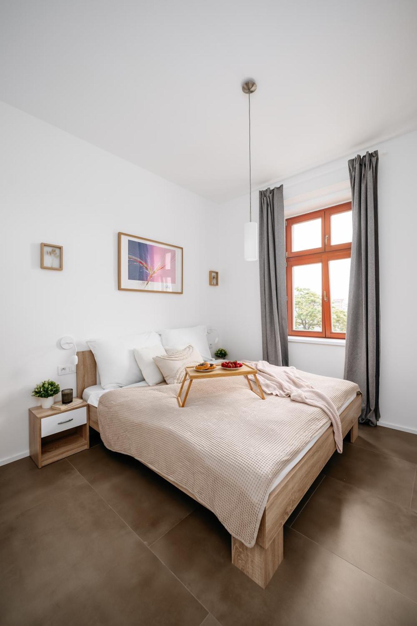 Days - Modern 1bdr - Hip Area Appartamento Praga